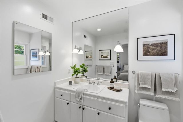 730 Berry Avenue, Los Altos, CA 94024