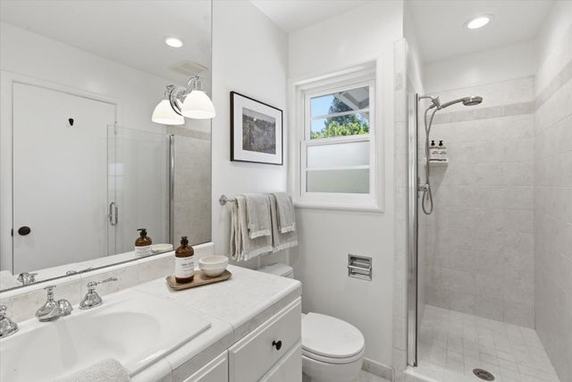 730 Berry Avenue, Los Altos, CA 94024
