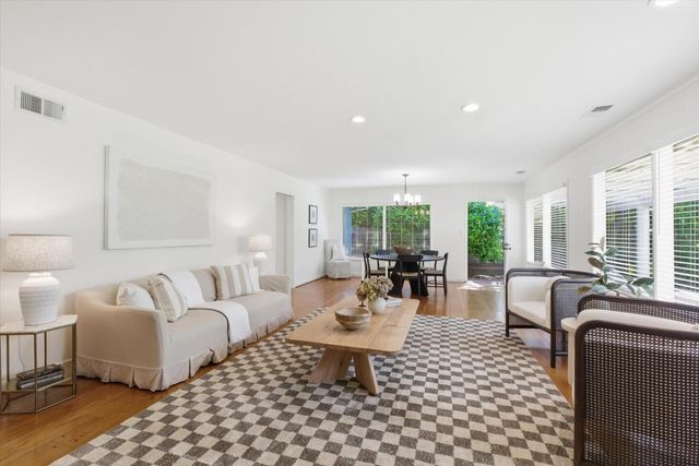 730 Berry Avenue, Los Altos, CA 94024