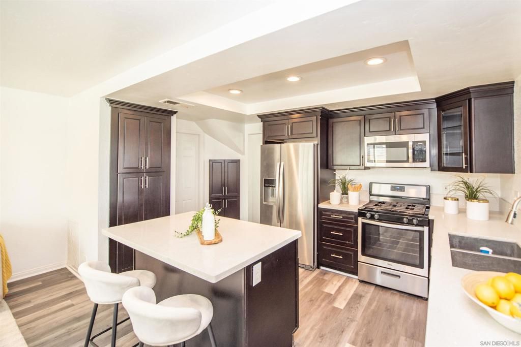 Image 11 of property listing at 6855 Osterling Ct, San Diego, CA 92114