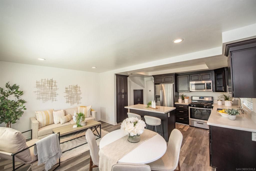 Image 14 of property listing at 6855 Osterling Ct, San Diego, CA 92114