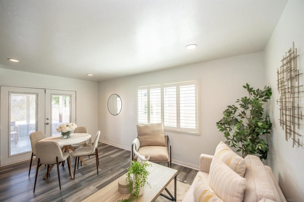 Image 15 of property listing at 6855 Osterling Ct, San Diego, CA 92114