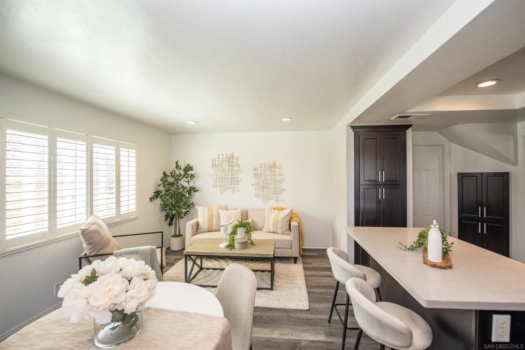 Image 16 of property listing at 6855 Osterling Ct, San Diego, CA 92114