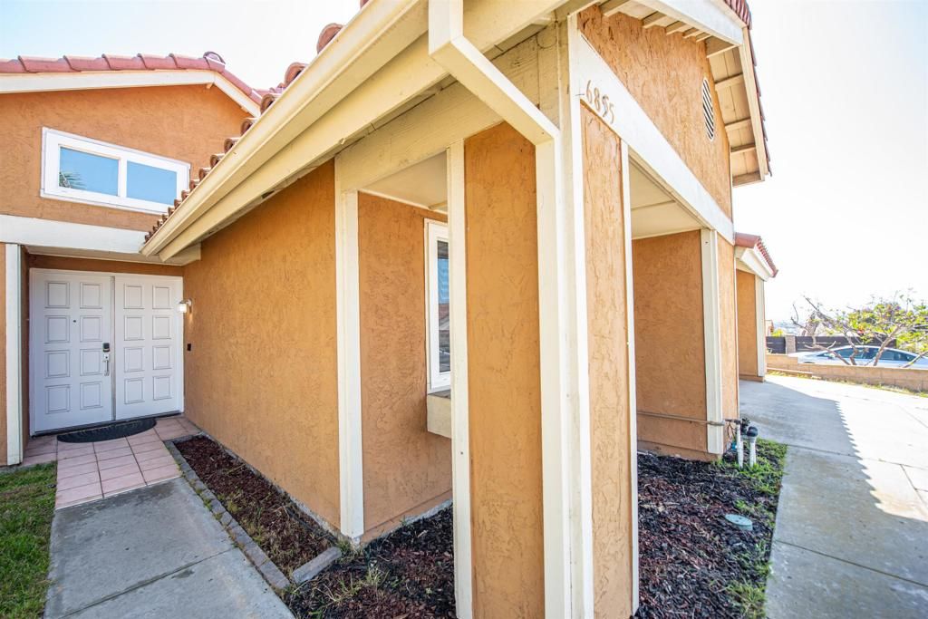 Image 23 of property listing at 6855 Osterling Ct, San Diego, CA 92114