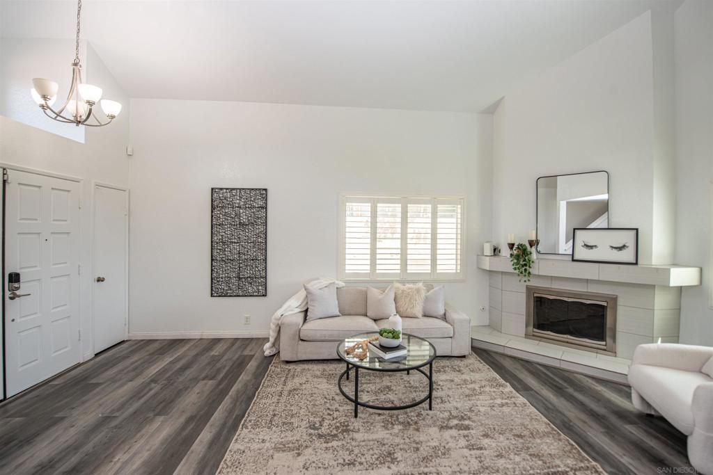 Image 4 of property listing at 6855 Osterling Ct, San Diego, CA 92114