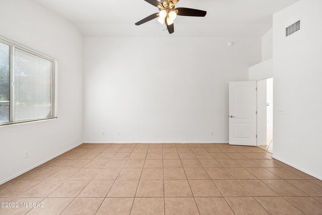 8080 N Tackroom Lane, Tucson, AZ 85741