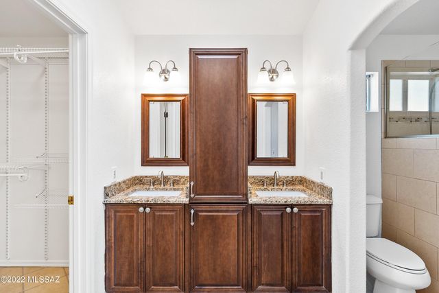 8080 N Tackroom Lane, Tucson, AZ 85741