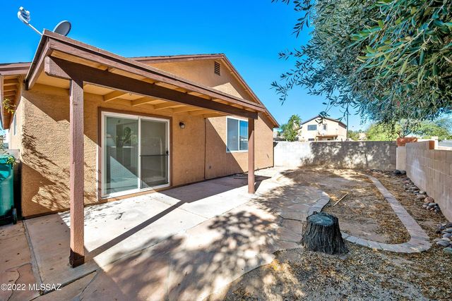 8080 N Tackroom Lane, Tucson, AZ 85741