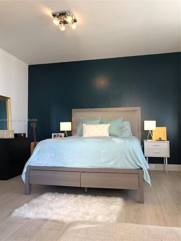 808 Brickell Key Drive 2903, Miami, FL 33131