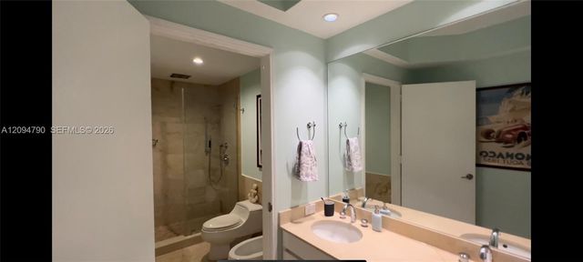 808 Brickell Key Drive 2903, Miami, FL 33131