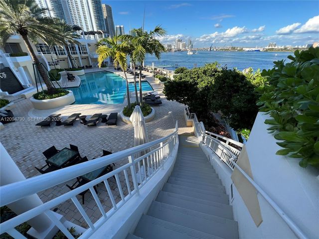 808 Brickell Key Drive 2903, Miami, FL 33131