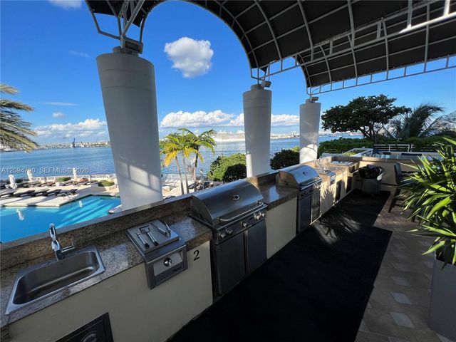 808 Brickell Key Drive 2903, Miami, FL 33131