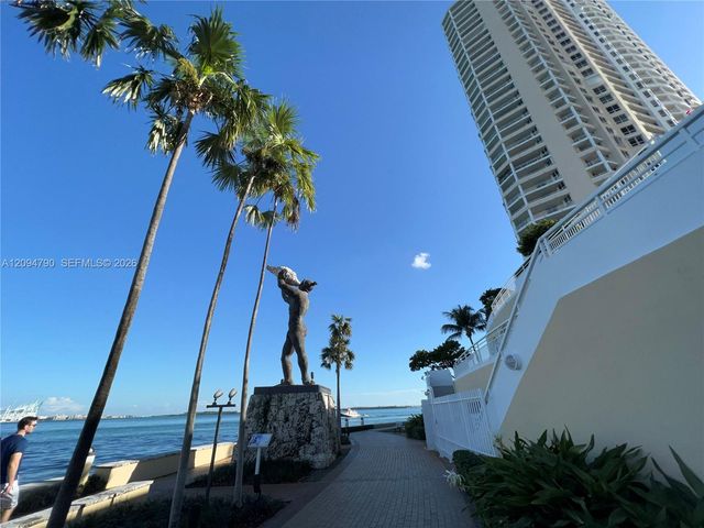 808 Brickell Key Drive 2903, Miami, FL 33131