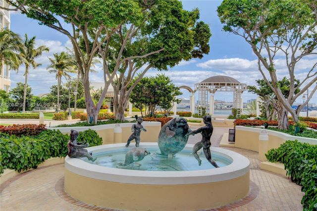 808 Brickell Key Drive 2903, Miami, FL 33131
