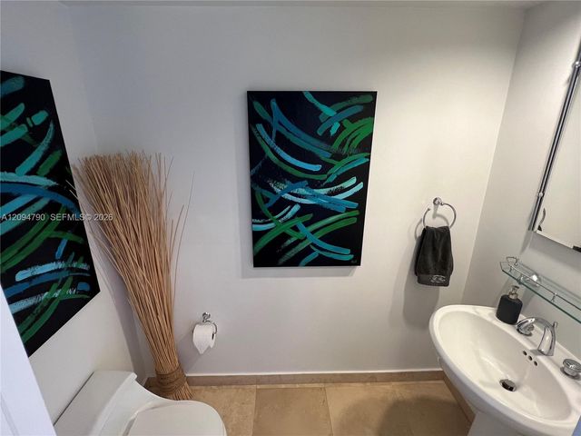 808 Brickell Key Drive 2903, Miami, FL 33131