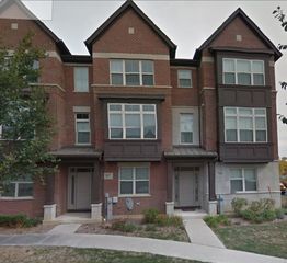 707 N Telluride Court, Vernon Hills, IL 60061