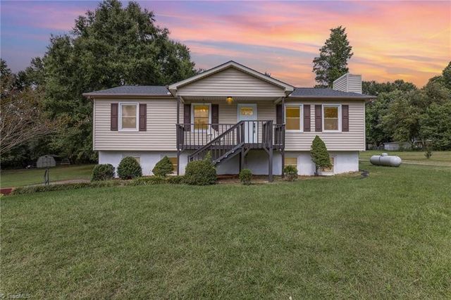 2705 Bethel Court, Winston-salem, NC 27127