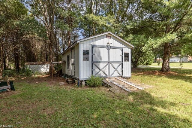 2705 Bethel Court, Winston-salem, NC 27127