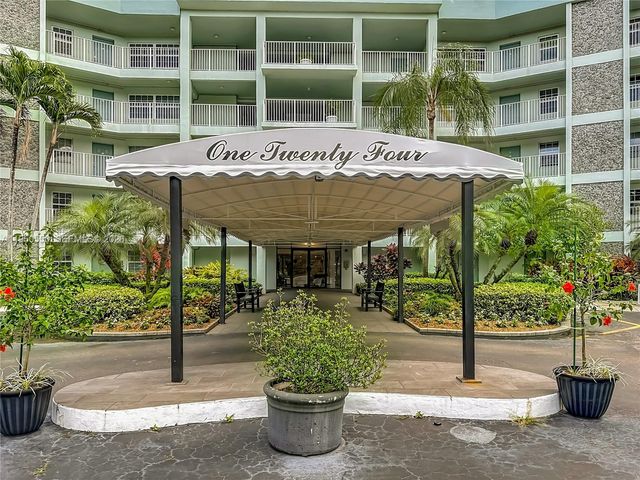 806 Cypress Grove Ln 303, Pompano Beach, FL 33069