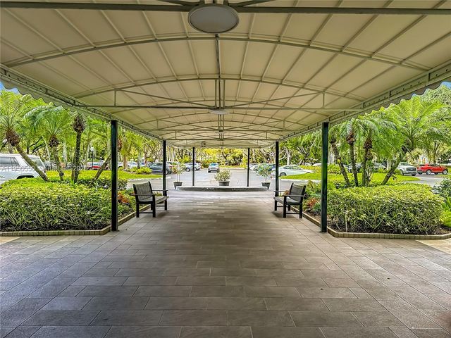 806 Cypress Grove Ln 303, Pompano Beach, FL 33069