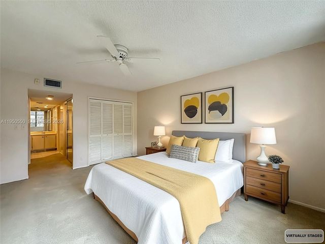 806 Cypress Grove Ln 303, Pompano Beach, FL 33069