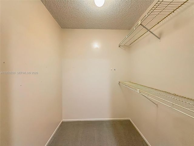 806 Cypress Grove Ln 303, Pompano Beach, FL 33069