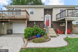 831 SHORE DR, Edgewater, MD 21037