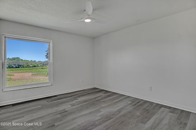 2071 London Town Lane, Titusville, FL 32796