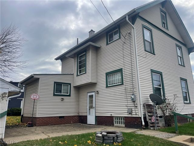 1221 9th Street NW, Canton, OH 44703