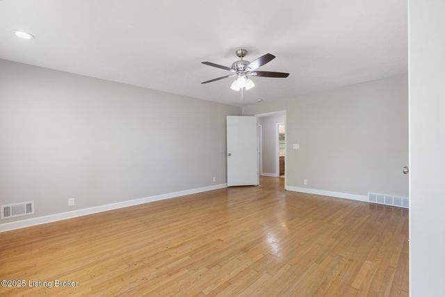 1510 Rebel Ridge Rd, La Grange, KY 40031