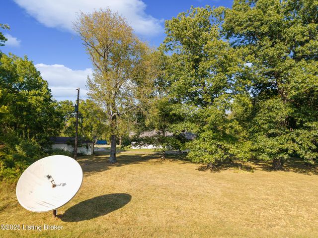 1510 Rebel Ridge Rd, La Grange, KY 40031