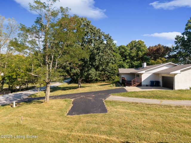 1510 Rebel Ridge Rd, La Grange, KY 40031