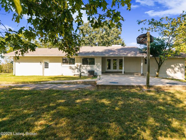 1510 Rebel Ridge Rd, La Grange, KY 40031