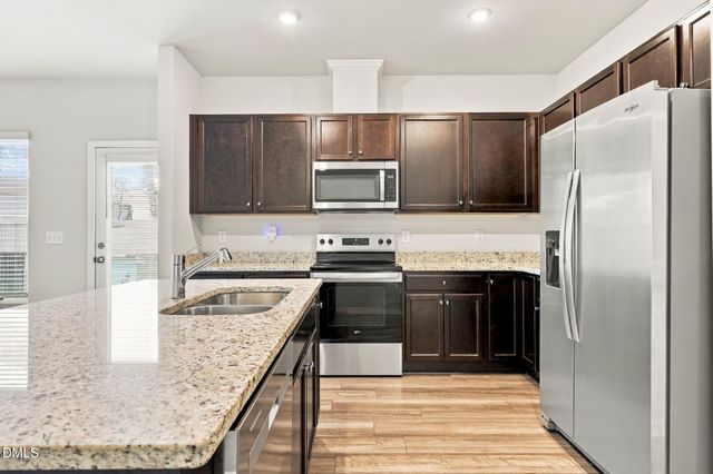 831 Mckenzie Park Terrace, Wendell, NC 27591
