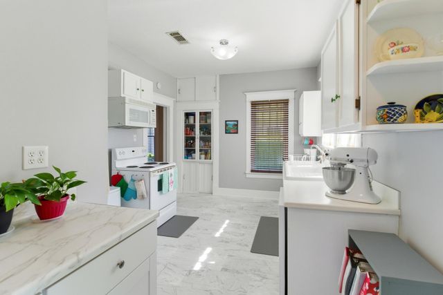 602 Concart St., Hattiesburg, MS 39401