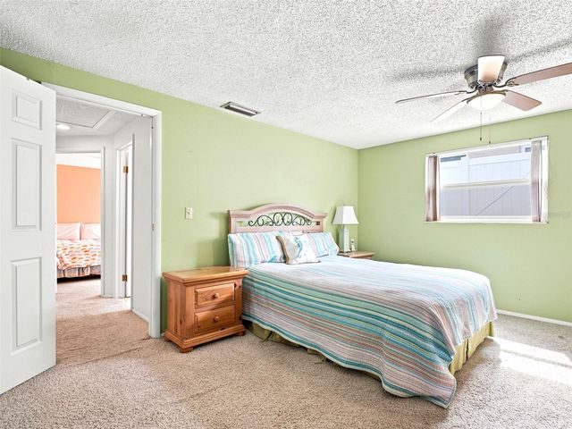 1071 PERSIMMON DRIVE, Palm Harbor, FL 34683