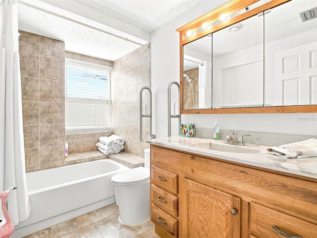 1071 PERSIMMON DRIVE, Palm Harbor, FL 34683