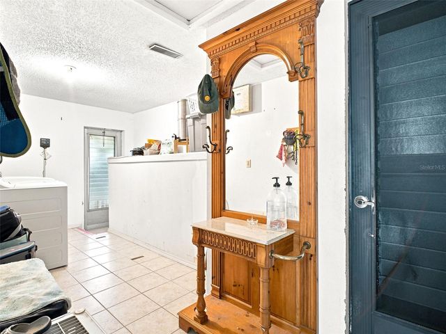 1071 PERSIMMON DRIVE, Palm Harbor, FL 34683