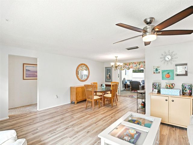 1071 PERSIMMON DRIVE, Palm Harbor, FL 34683