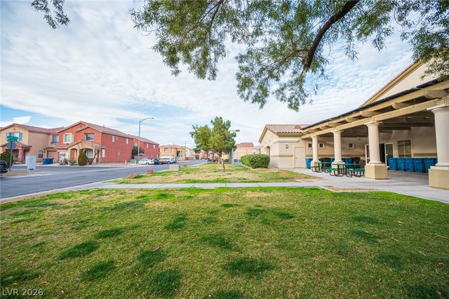 5433 Cross Meadows Lane, Las Vegas, NV 89122