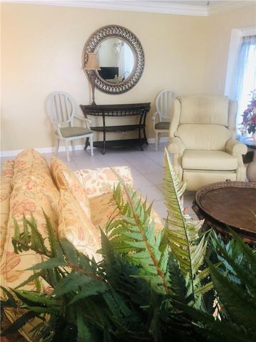 137 Farnham F 137, Deerfield Beach, FL 33442