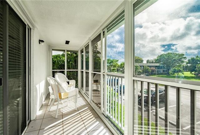 137 Farnham F 137, Deerfield Beach, FL 33442