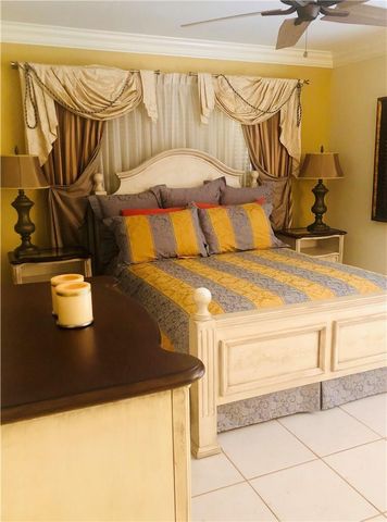 137 Farnham F 137, Deerfield Beach, FL 33442