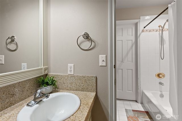 7214 204th Drive NE, Redmond, WA 98053