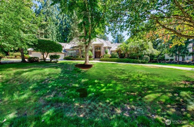 7214 204th Drive NE, Redmond, WA 98053