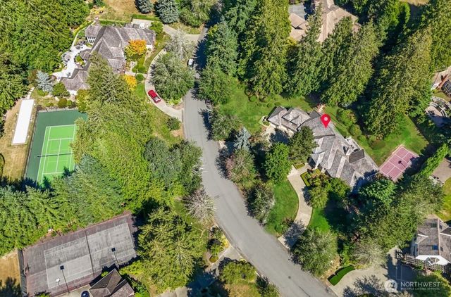 7214 204th Drive NE, Redmond, WA 98053