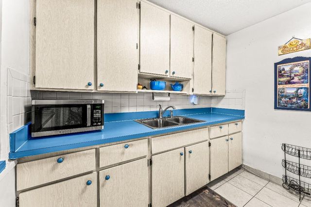 1040 W 1st Street, Riviera Beach, FL 33404