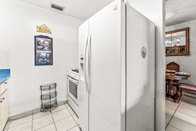 1040 W 1st Street, Riviera Beach, FL 33404