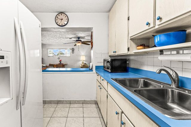 1040 W 1st Street, Riviera Beach, FL 33404