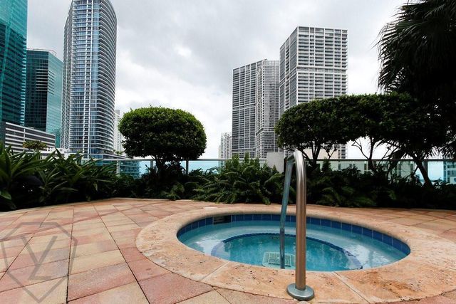 41 SE 5th Street 1615, Miami, FL 33131